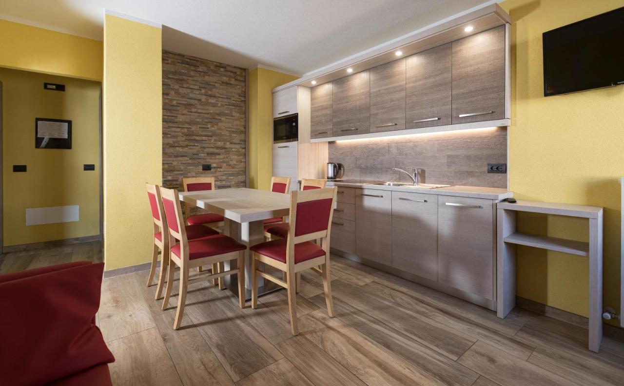 Baita Belvedere - Appartamenti Abar Livigno Ngoại thất bức ảnh