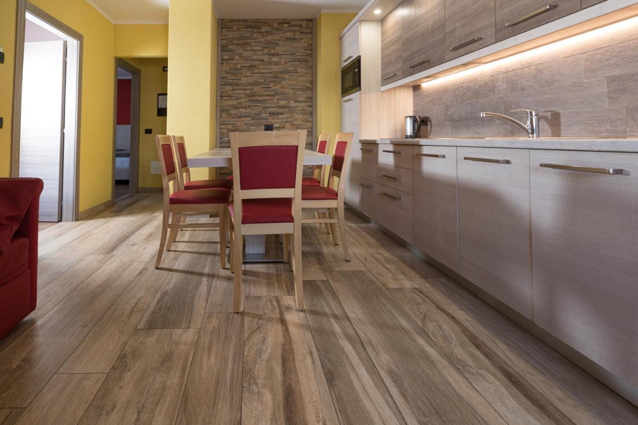 Baita Belvedere - Appartamenti Abar Livigno Ngoại thất bức ảnh