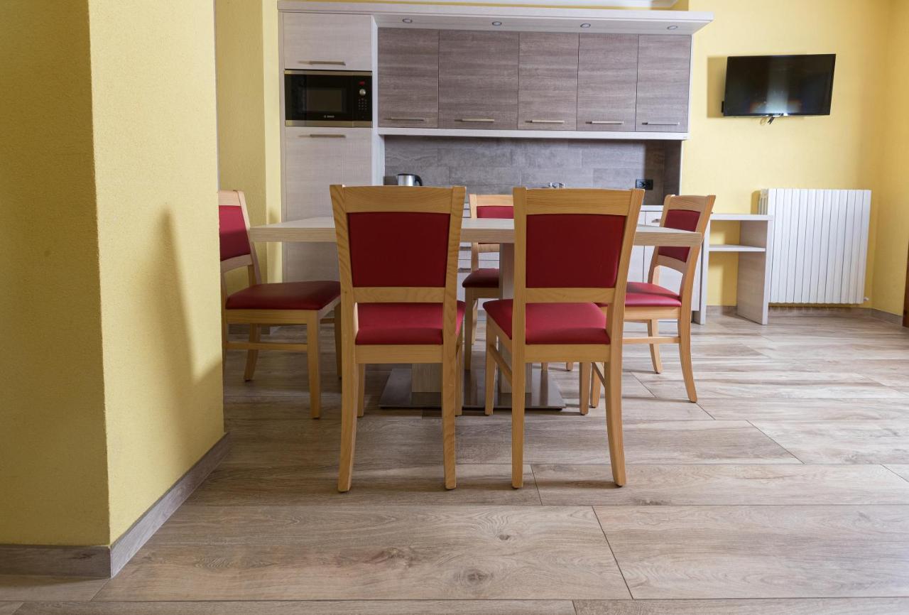 Baita Belvedere - Appartamenti Abar Livigno Ngoại thất bức ảnh