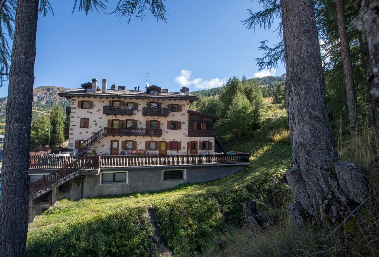 Baita Belvedere - Appartamenti Abar Livigno Ngoại thất bức ảnh
