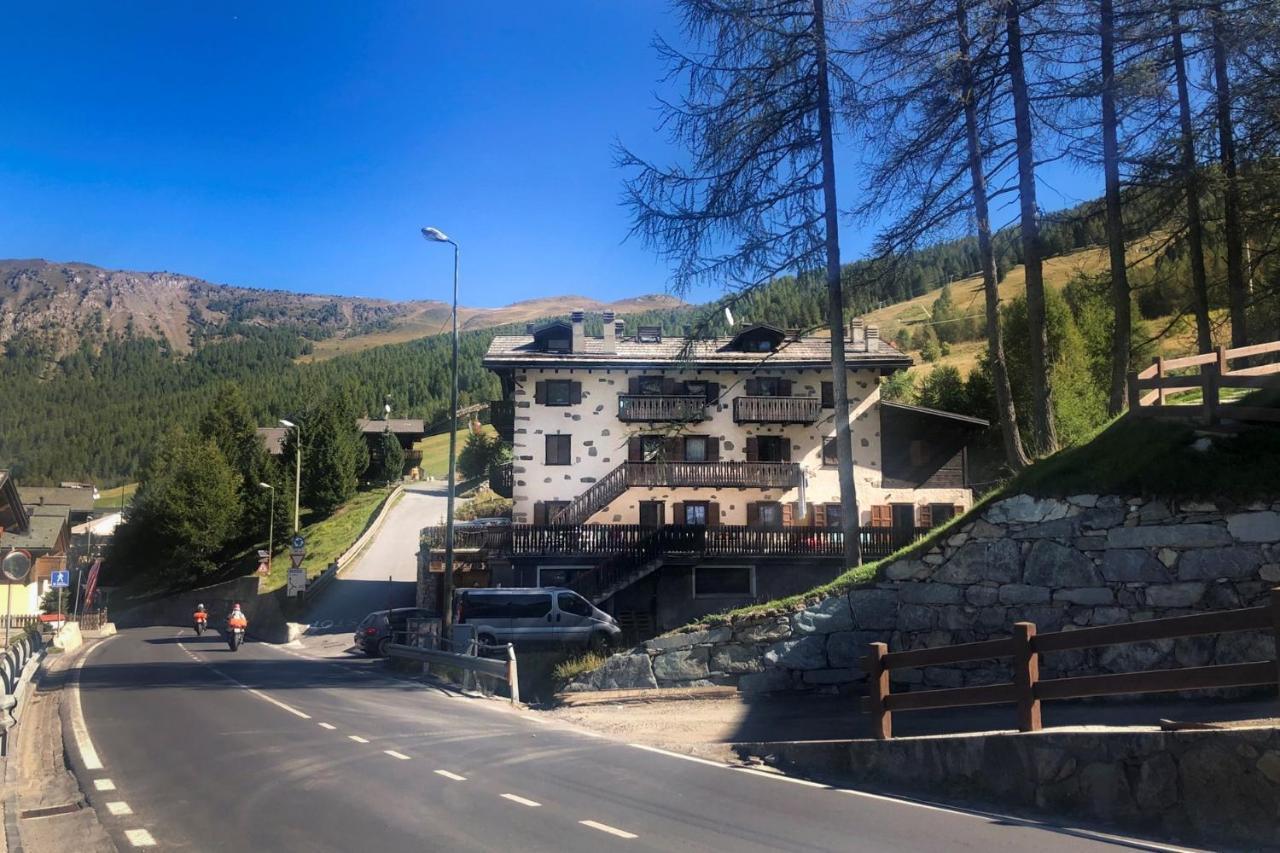 Baita Belvedere - Appartamenti Abar Livigno Ngoại thất bức ảnh