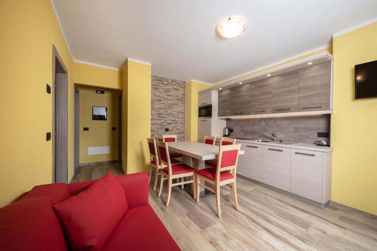 Baita Belvedere - Appartamenti Abar Livigno Ngoại thất bức ảnh